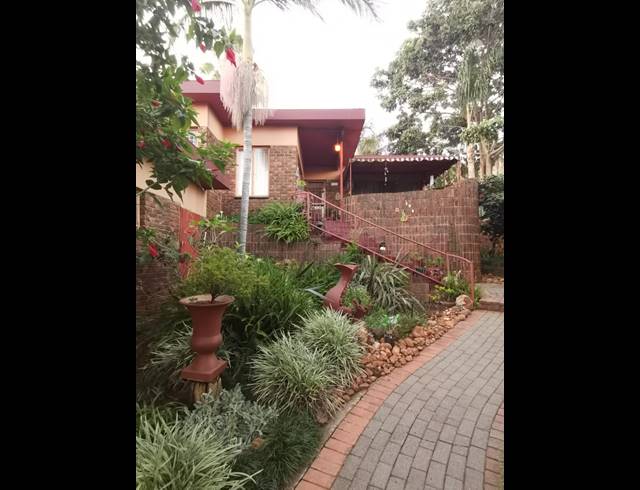 3 BEDROOM HOUSE SOLD IN MOUNTAIN VIEW